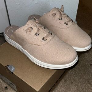 Cloudsteppers by Clarks